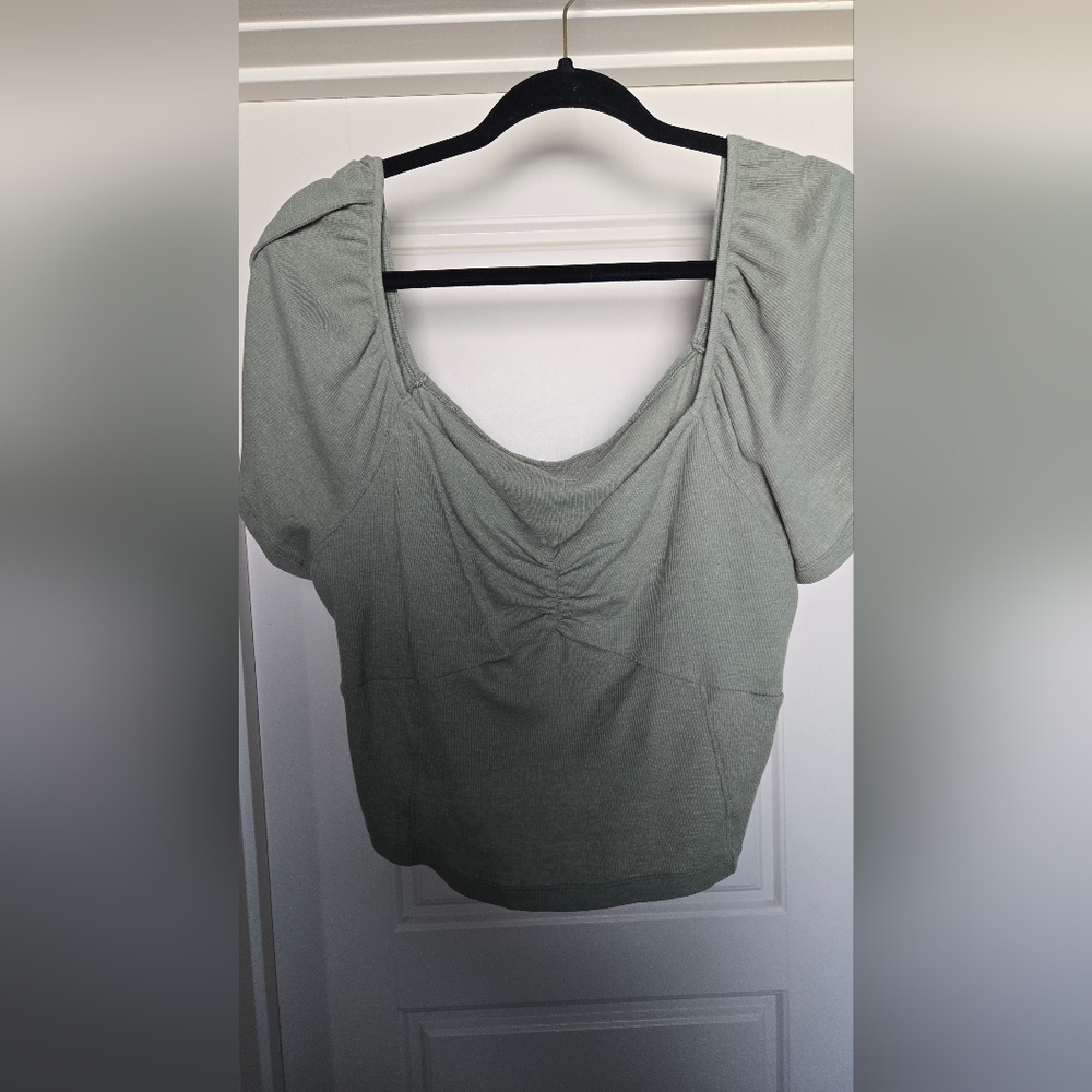 Elegant Green Women's Top